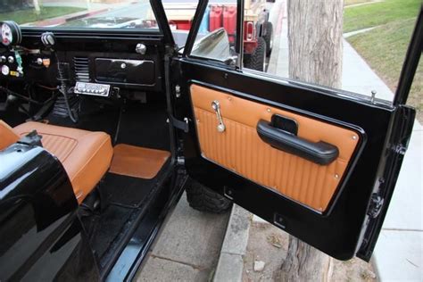 early bronco door interior parts.